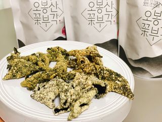 오봉산꽃부각 [만나식품] 오봉산 꽃부각 3가지 맛(오리지널, 새우맛, 매운고추맛) — 5점을 준 리뷰어가 2023년 1월 올린 사용 사진