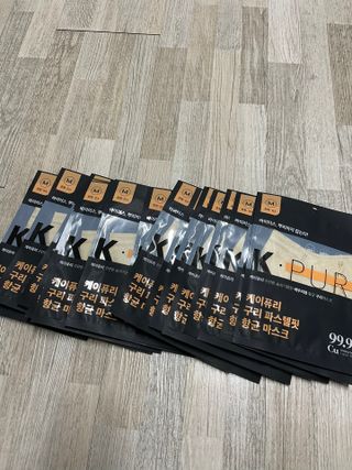 [케이퓨리] 케이퓨리 항균 구리마스크 15매 (대형/중형/키즈) — 5점을 준 리뷰어가 2022년 12월 올린 사용 사진