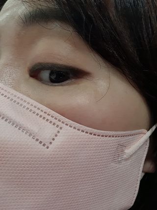 씨스터앤 퍼펙트 슬림 아이펜슬 2종 택1 — 5점을 준 리뷰어가 2021년 12월 올린 사용 사진