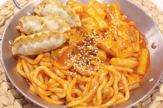 응큼떡볶이 — 5점을 준 리뷰어가 2021년 3월 올린 사용 사진