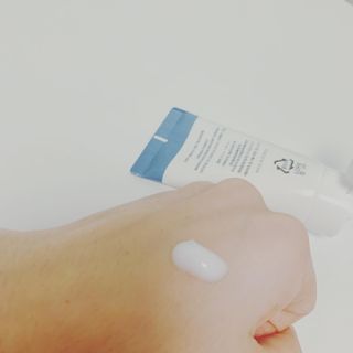 더마포레스트 마데카소사이드 리페어 크림 / 캐비아추출물 병풀추출물 시카케어 미백 주름개선 — 4점을 준 리뷰어가 2021년 8월 올린 사용 사진