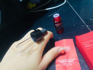 피지오겔 사이언수티컬즈 더 링클-스탑 백 앰플 세럼 — 4점을 준 리뷰어가 2022년 4월 올린 사용 사진