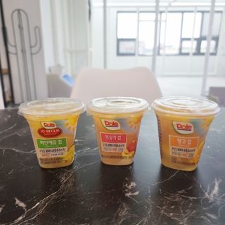 돌 MF[Dole] 파인애플컵/망고컵/복숭아컵 198g 6입X1박스 (맛 1가지 랜덤 발송) — 5점을 준 리뷰어가 2023년 6월 올린 사용 사진