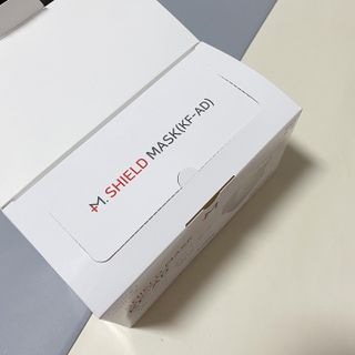 [엠메이데이] 엠쉴드 마스크KF-AD 화이트 50EA — 5점을 준 리뷰어가 2022년 2월 올린 사용 사진