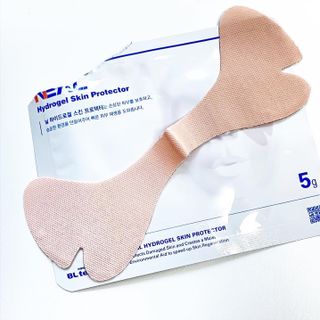 건강누리인터내셔날 닐 하이드로겔 스킨 프로텍터 골프패치 [1BOX=5매입] — 5점을 준 리뷰어가 2022년 7월 올린 사용 사진
