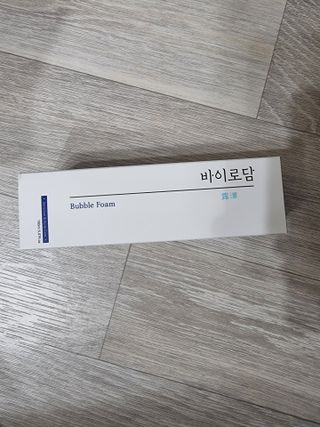 [바이로담] 저자극 약산성버블 폼 폼클렌징 150ml — 5점을 준 리뷰어가 2021년 4월 올린 사용 사진