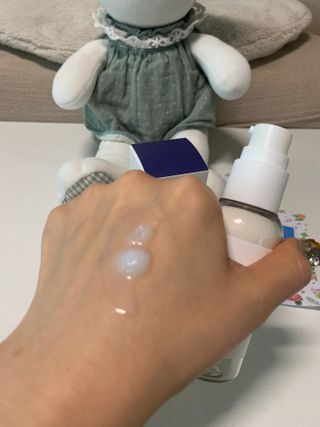 제주인디 폴리 인디고 모이스트 젤 크림 (이너보틀 에디션) — 5점을 준 리뷰어가 2023년 4월 올린 사용 사진