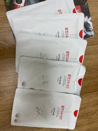 클린24시간 1BOX(5포) + 전용보틀(500ml) — 4.5점을 준 리뷰어가 2023년 7월 올린 사용 사진
