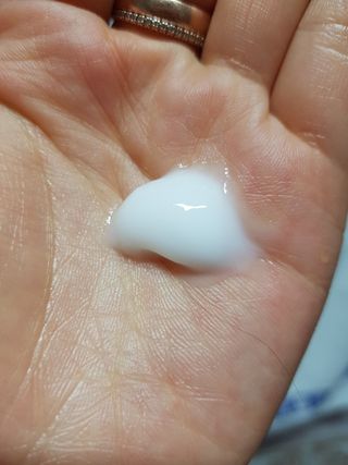 헤어플러스 단백질탈모샴푸 500ml+단백질본드앰플 145ml — 5점을 준 리뷰어가 2021년 3월 올린 사용 사진