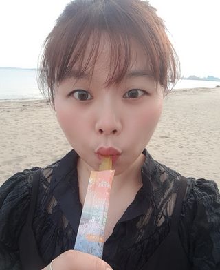 엘리샤코이 아임얼라이브 콤부차 콜라겐 506 스틱젤리 패션프루트 — 4점을 준 리뷰어가 2021년 6월 올린 사용 사진
