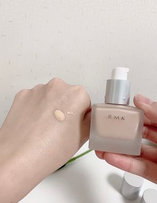 [RMK] 메이크업 베이스 + 리퀴드 파운데이션 — 5점을 준 리뷰어가 2021년 3월 올린 사용 사진
