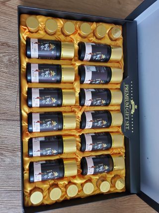 서울약사신협_프리미엄황삼골드_3.75g x 12환+75mgx12병 — 5점을 준 리뷰어가 2021년 1월 올린 사용 사진