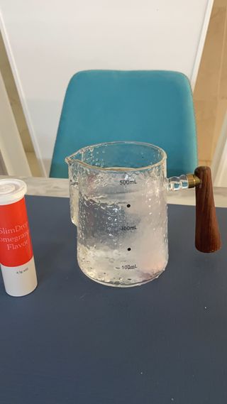 [슬림드랍 석류맛] 건기식 다이어트 보조제 겸 비타민 — 5점을 준 리뷰어가 2022년 1월 올린 사용 사진