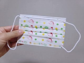 [숨그림] 덴탈마스크 짱구 우리아이 그리고 내가 쓰는 믿을수있는 케릭터 마스크 — 5점을 준 리뷰어가 2021년 9월 올린 사용 사진