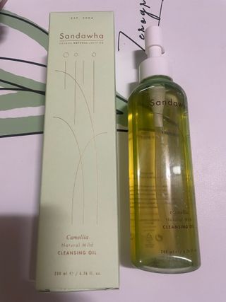 스킨큐어 산다화 순한 클렌징 동백 오일 200ml — 5점을 준 리뷰어가 2023년 5월 올린 사용 사진