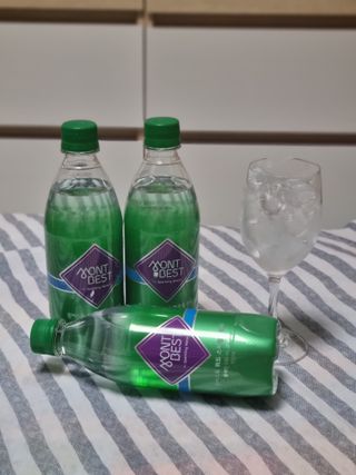 몽베스트 Montbest with Sparkling water Plain 20병 — 5점을 준 리뷰어가 2021년 11월 올린 사용 사진