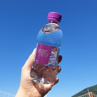 몽베스트 [MONTBEST] 330mL 20병 — 5점을 준 리뷰어가 2021년 10월 올린 사용 사진