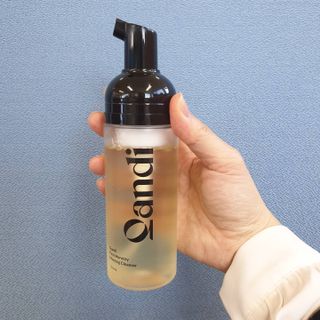 헤어플러스 콴디 아침세안제 폼클렌징 퓨어 어니스티 모닝클렌저 — 5점을 준 리뷰어가 2021년 4월 올린 사용 사진