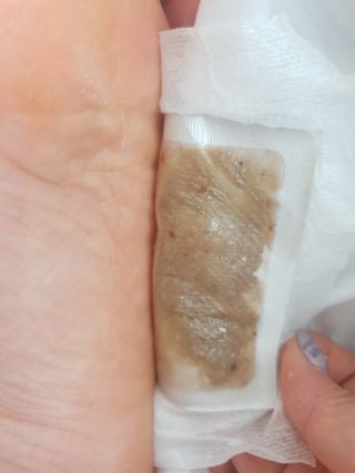 [레제르] 아로마 수액패치 발패치 30매입 -라벤더향/유칼립투스향/대나무향 — 5점을 준 리뷰어가 2022년 3월 올린 사용 사진
