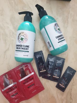 썸헤어 / SUMHAIR 썸헤어 데미지 클리닉 샴푸+트리트먼트 네롤리&민트티 — 4.5점을 준 리뷰어가 2021년 7월 올린 사용 사진