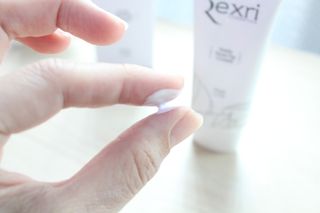 렉스리 데일리 톤업 크림 Rexri Daily Tone Up Cream — 5점을 준 리뷰어가 2022년 9월 올린 사용 사진