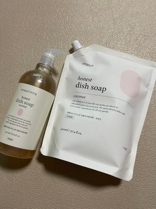 심플리오리빙 어니스트 주방세제 본품 500ml + 리필 900ml (코코넛향) — 5점을 준 리뷰어가 2022년 6월 올린 사용 사진