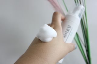 [바이로담] 저자극 약산성버블 폼 폼클렌징 150ml — 5점을 준 리뷰어가 2021년 3월 올린 사용 사진
