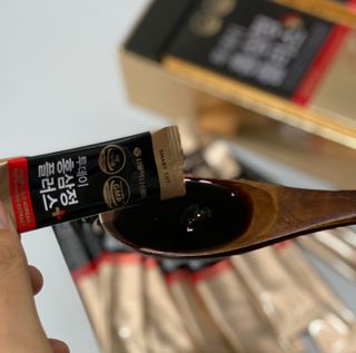 서울약사신협_투데이홍삼정플러스스틱_10g x 30포 — 5점을 준 리뷰어가 2021년 2월 올린 사용 사진