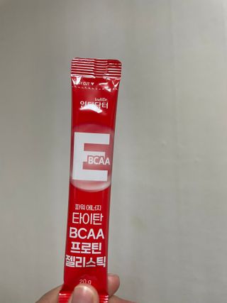 [인디닥터] 타이탄 BCAA 프로틴 젤리스틱 — 5점을 준 리뷰어가 2022년 5월 올린 사용 사진