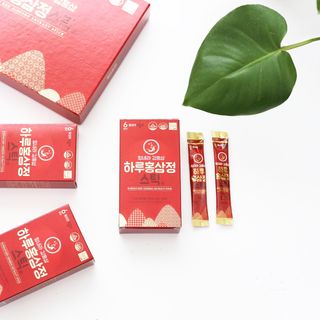 힘내라김홍삼 하루홍삼정스틱 10g x 30포 — 5점을 준 리뷰어가 2021년 5월 올린 사용 사진