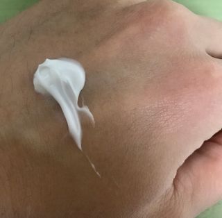매스티나 매스틱 퓨어 컴플렉션 크림 — 4점을 준 리뷰어가 2021년 1월 올린 사용 사진