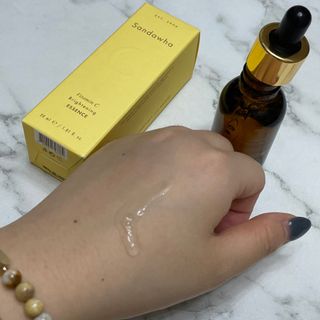 스킨큐어 산다화 비타민c 화이트닝 에센스 30ml — 5점을 준 리뷰어가 2023년 9월 올린 사용 사진