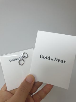 [골드앤디어] 14K 사선 큐빅 원터치 귀걸이_3color — 5점을 준 리뷰어가 2021년 7월 올린 사용 사진