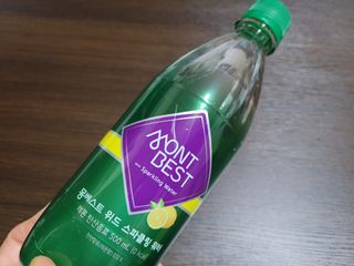 몽베스트 Montbest with Sparkling water Lemon OR Lime 20병(랜덤) — 5점을 준 리뷰어가 2023년 2월 올린 사용 사진