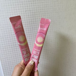 인디닥터 면역 생생 핑크 이뮨 젤리 + 타이탄 BCAA 프로틴 젤리스틱 — 4.5점을 준 리뷰어가 2022년 4월 올린 사용 사진