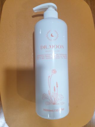 프리[닥터문] 유산균 락토케어 질경초 여성청결제 1000ml (젤타입) — 5점을 준 리뷰어가 2022년 6월 올린 사용 사진