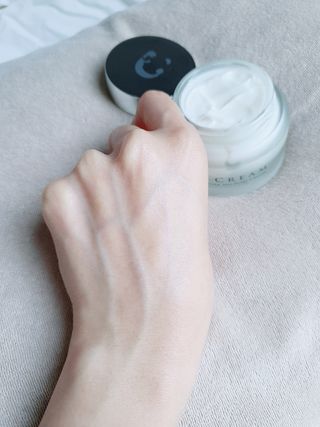 애디팬더 펩타이드 바이오크림 — 5점을 준 리뷰어가 2021년 5월 올린 사용 사진