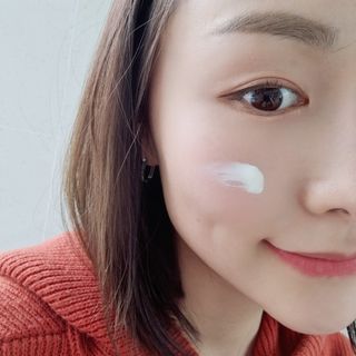 바노바기 코스메틱 바노바기 밀크씨슬 리페어 시카 선스크린 플러스 50ml — 5점을 준 리뷰어가 2023년 3월 올린 사용 사진