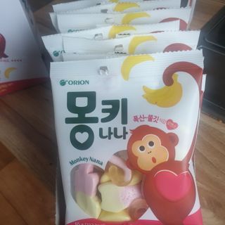 폭신 쫄깃 식감 로맨스, 몽키나나 젤리 8봉지 — 5점을 준 리뷰어가 2021년 3월 올린 사용 사진