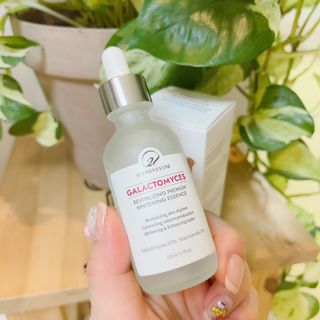 오투에니원 갈락토미세스 리바이탈라이징 프리미엄 화이트닝 에센스 50ml — 5점을 준 리뷰어가 2023년 2월 올린 사용 사진