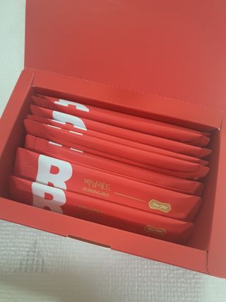디오르 버닝레드 — 4.5점을 준 리뷰어가 2022년 1월 올린 사용 사진