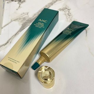 [NEW 탄력유턴 아이크림] AHC 유스 래스팅 리얼 아이크림 포 페이스 — 5점을 준 리뷰어가 2021년 3월 올린 사용 사진