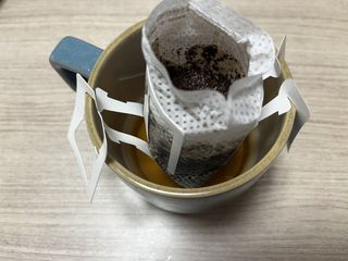 스트라바 햄프커피 드립백 디카페인 — 5점을 준 리뷰어가 2023년 5월 올린 사용 사진