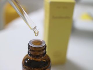 스킨큐어 산다화 비타민c 화이트닝 에센스 30ml — 5점을 준 리뷰어가 2023년 9월 올린 사용 사진