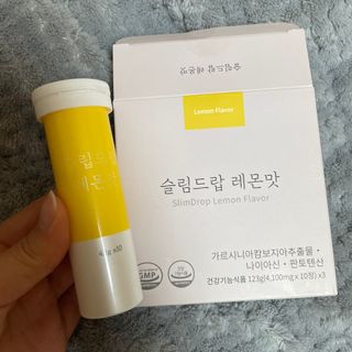 [슬림드랍 레몬맛] 건기식 다이어트 보조제 겸 비타민 — 5점을 준 리뷰어가 2022년 1월 올린 사용 사진