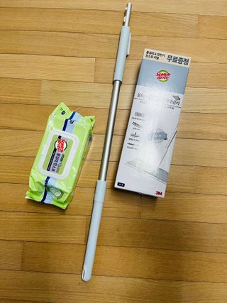 3M 스카치브라이트 파스텔블루 대형 밀대걸레 + 물걸레청소포 대형 30매 세트 — 5점을 준 리뷰어가 2023년 12월 올린 사용 사진