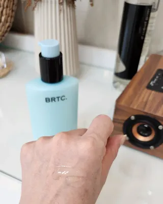 비알티씨 BRTC 파워 옴므 올인원 솔루션 200ml — 5점을 준 리뷰어가 2022년 12월 올린 사용 사진