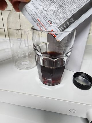 클린24시간 1BOX(5포) + 전용보틀(500ml) — 5점을 준 리뷰어가 2023년 8월 올린 사용 사진