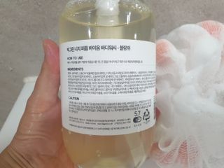 빅그린 니치 퍼퓸 바이옴바디워시 500ml(상탈, 블랙베리&베이, 블랑쉐 3종 중 택1) — 4점을 준 리뷰어가 2022년 8월 올린 사용 사진