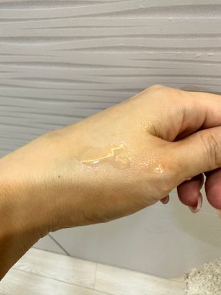 산다화 더블 이펙트 안티 링클 세럼 50ml — 5점을 준 리뷰어가 2023년 4월 올린 사용 사진